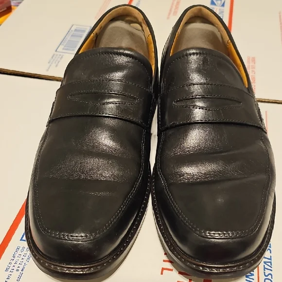 Ecco | Shoes | Ecco Classic Black Leather Mens Loafers Size  display picture 1